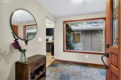10015 SW 53rd Ave, Portland, OR 97219 - Photo 4