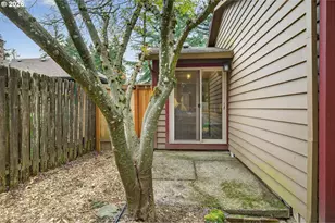 10015 SW 53rd Ave, Portland, OR 97219 - Photo 38