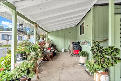 18485 SW Pacific Dr #69, Tualatin, OR 97062 - Photo 4