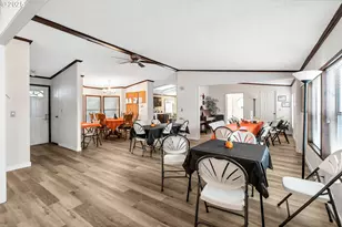 18485 SW Pacific Dr, Tualatin, OR 97062 - Photo 34