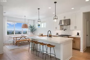 3724 SW Hillside Dr, Portland, OR 97221 - Photo 10