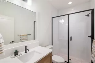 3724 SW Hillside Dr, Portland, OR 97221 - Photo 36