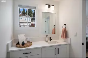 3724 SW Hillside Dr, Portland, OR 97221 - Photo 28