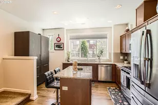 7967 NE Heiser St, Hillsboro, OR 97006 - Photo 12