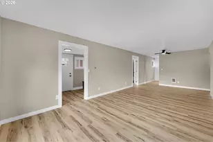 506 S 5th Ave, Kelso, WA 98626 - Photo 8