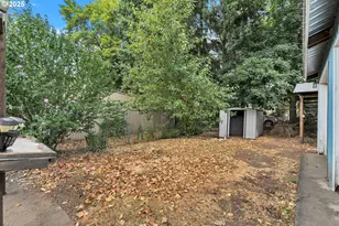 761 SE Polk St, Camas, WA 98607 - Photo 36