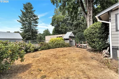 761 SE Polk St, Camas, WA 98607 - Photo 32