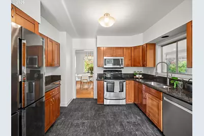 6473 NE Killingsworth Ct, Portland, OR 97218 - Photo 12