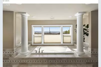 4906 NW Highpoint Dr, Camas, WA 98607 - Photo 18