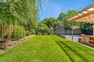 3626 SE Woodstock Blvd, Portland, OR 97202 - Photo 26