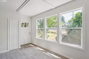 15109 SE Oatfield Rd, Milwaukie, OR 97267 - Photo 4