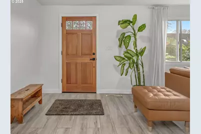 7333 SW Pine St, Portland, OR 97223 - Photo 4
