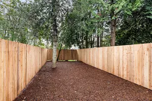2474 SE Lincoln St, Portland, OR 97214 - Photo 18