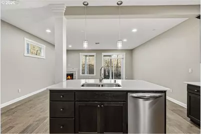 1927 NW Sage St, Camas, WA 98607 - Photo 6