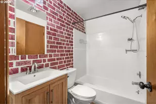 1300 NE 155th Ave, Portland, OR 97230 - Photo 20