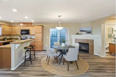 38802 Cascadia Village Dr, Sandy, OR 97055 - Photo 6