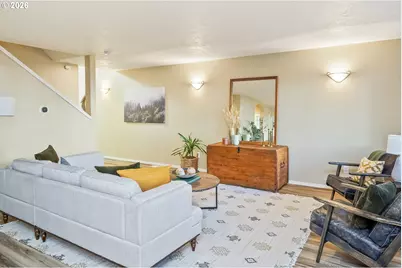 38802 Cascadia Village Dr, Sandy, OR 97055 - Photo 4