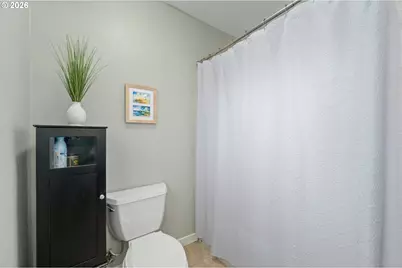 1333 Bond Ln, Eugene, OR 97401 - Photo 32