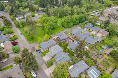 1333 Bond Ln, Eugene, OR 97401 - Photo 36