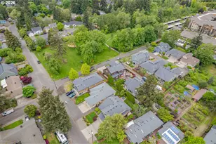 1333 Bond Ln, Eugene, OR 97401 - Photo 36