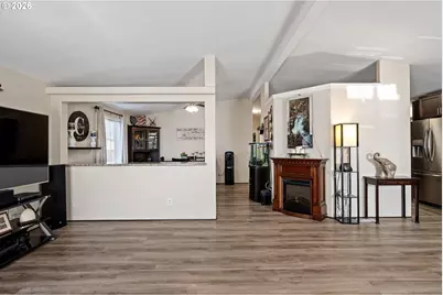 1307 Bramblewood Ln, Eugene, OR 97404 - Photo 10