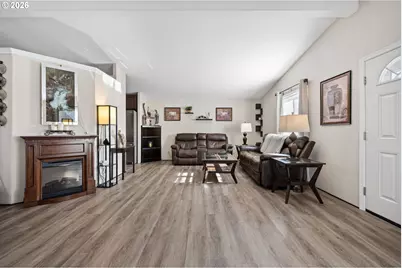 1307 Bramblewood Ln, Eugene, OR 97404 - Photo 8