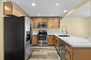 18267 SW Longacre St, Beaverton, OR 97003 - Photo 16