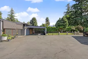 25 NE 192nd Ave, Portland, OR 97230 - Photo 38