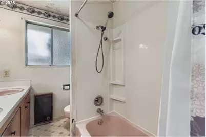 841 Washington St #429, Woodland, WA 98674 - Photo 12