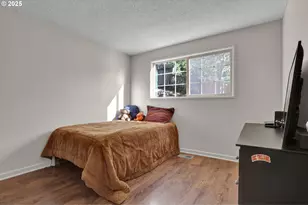 1210 E 38th Ave, Eugene, OR 97405 - Photo 36