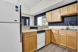 1210 E 38th Ave, Eugene, OR 97405 - Photo 26