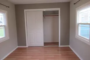 370 W B St, Lebanon, OR 97355 - Photo 8