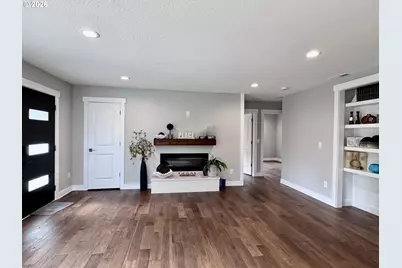 3716 NE 114th Ave, Portland, OR 97220 - Photo 6