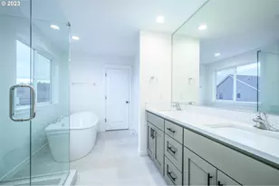 16500 SE Pacific Crst Trl Pl, Happy Valley, OR 97086 - Photo 18