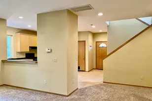 11450 SW Capitol Hwy, Portland, OR 97219 - Photo 28