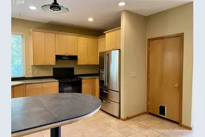 11450 SW Capitol Hwy, Portland, OR 97219 - Photo 26