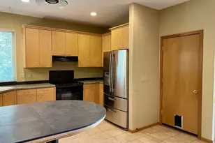 11450 SW Capitol Hwy, Portland, OR 97219 - Photo 26