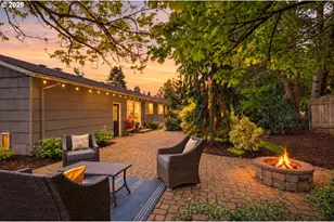 2800 Rainier Pl, West Linn, OR 97068 - Photo 30