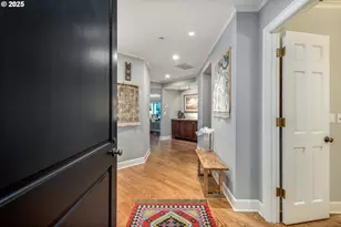 5511 SE Scenic Ln, Vancouver, WA 98661 - Photo 2