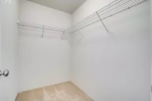 2240 SE 16th St, Gresham, OR 97080 - Photo 18