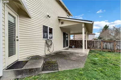 2795 NE Lorie Dr, Hillsboro, OR 97124 - Photo 36