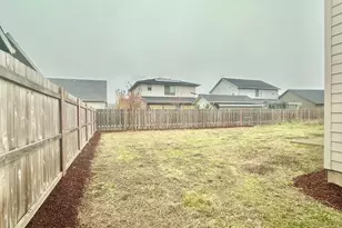 1396 Daylily St, Woodburn, OR 97071 - Photo 32