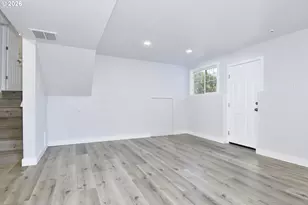 14915 SE Woodward St, Portland, OR 97236 - Photo 30