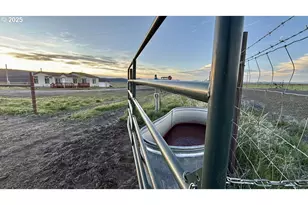 12574 West Side Rd, Lakeview, OR 97630 - Photo 10