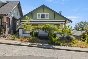 837 SE Blakeley Ave, Roseburg, OR 97470 - Photo 48