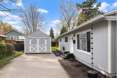 2617 N Argyle St, Portland, OR 97217 - Photo 2