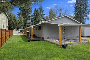 2617 N Argyle St, Portland, OR 97217 - Photo 16