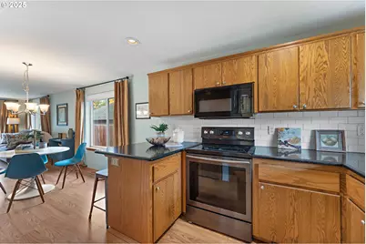 1029 SW View Crest Dr, Dundee, OR 97115 - Photo 14