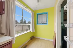 2315 8th St, Tillamook, OR 97141 - Photo 12