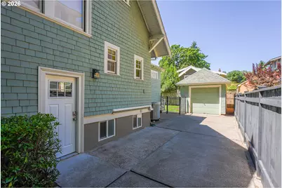 2817 NE 24th Ave, Portland, OR 97212 - Photo 4